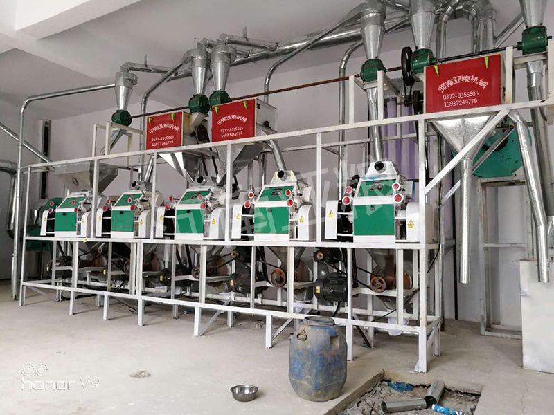 甘肃临夏市和政县安装的五台沙克龙面粉机设备